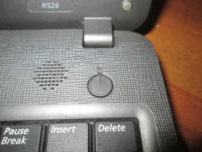 кнопка включения ноутбука